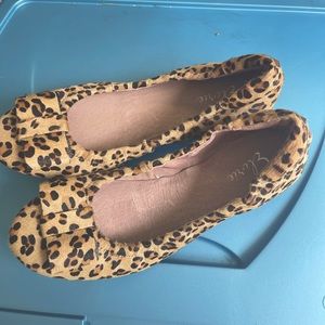 Brand new Elorie Leopard calfskin ballet flats 7.5